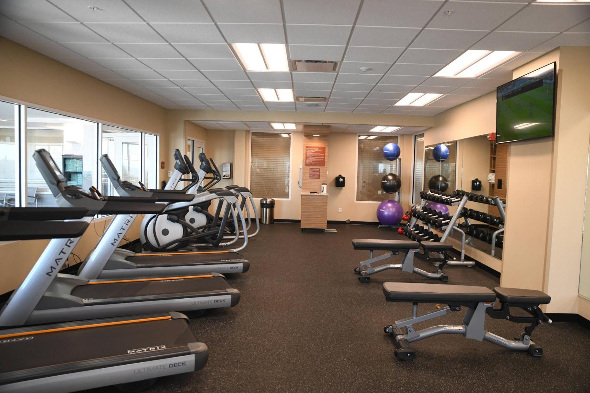 Towneplace Suites Kansas City At Briarcliff Dış mekan fotoğraf