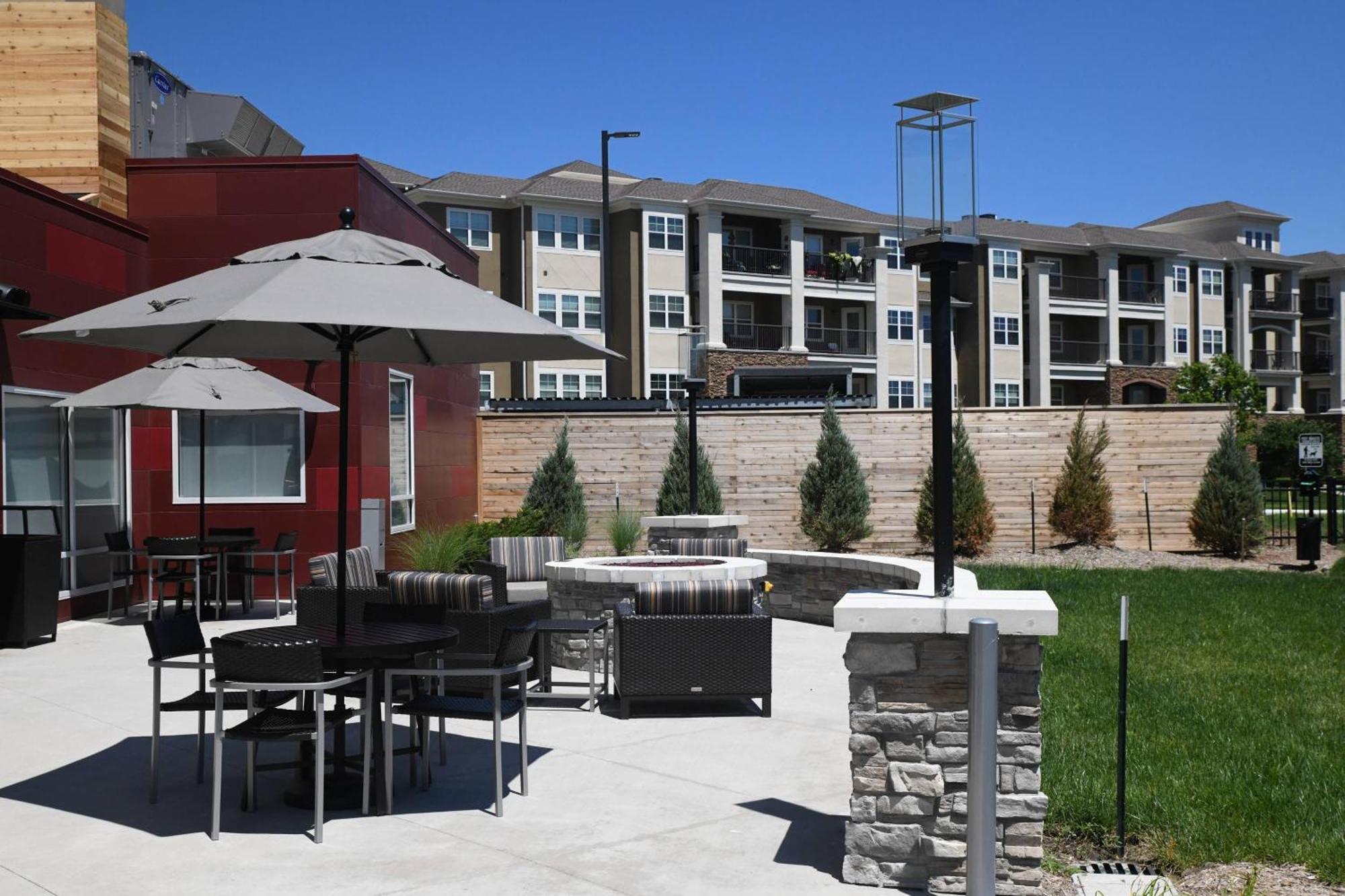 Towneplace Suites Kansas City At Briarcliff Dış mekan fotoğraf